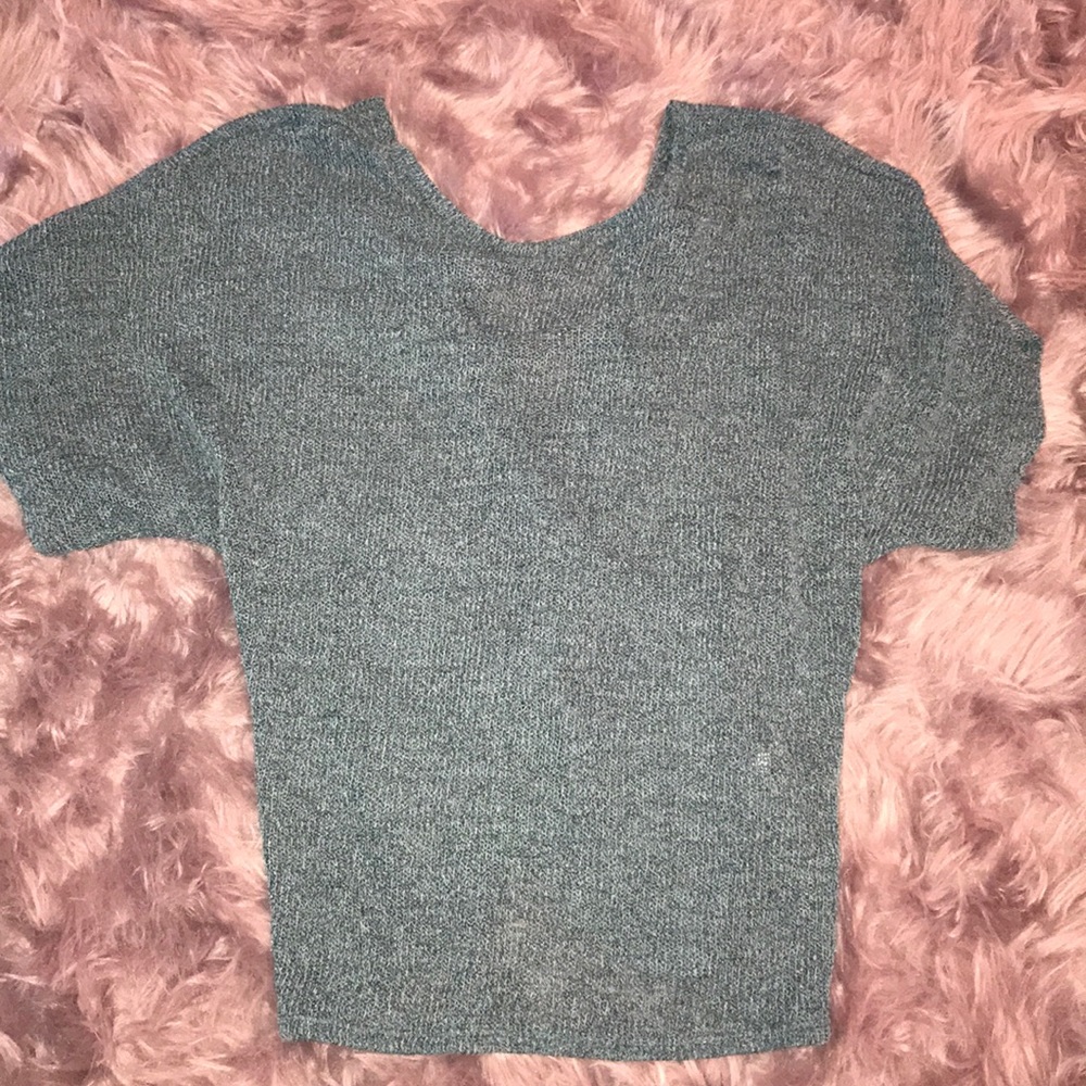 Knotted-Knot Top